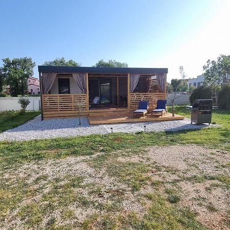 Mobilehome Elena Premium With Pool, Istria Banjole Exterior foto